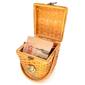 2008 Liu Pao Tea in basket